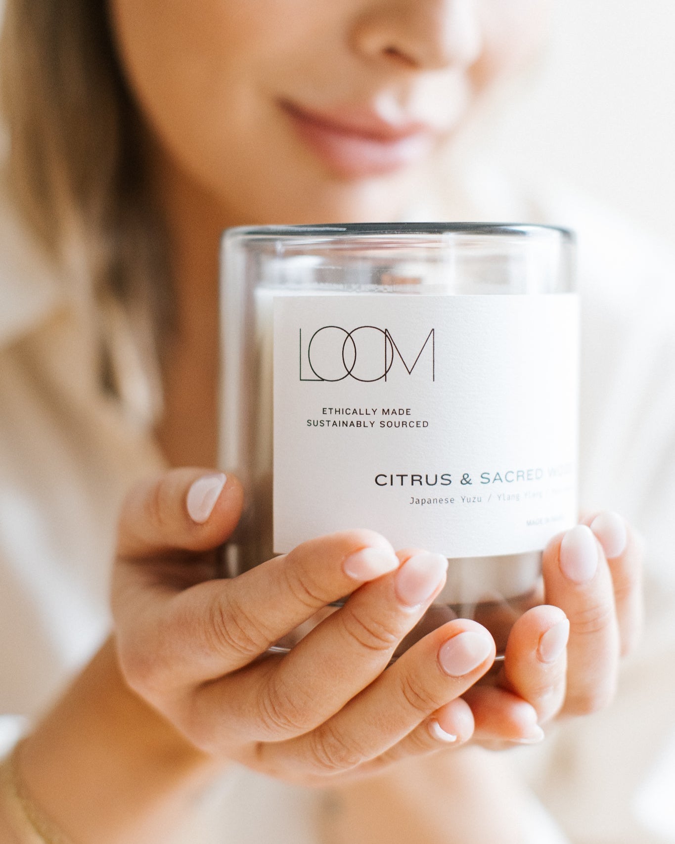 Loom Candle - Citrus and Scared Wood