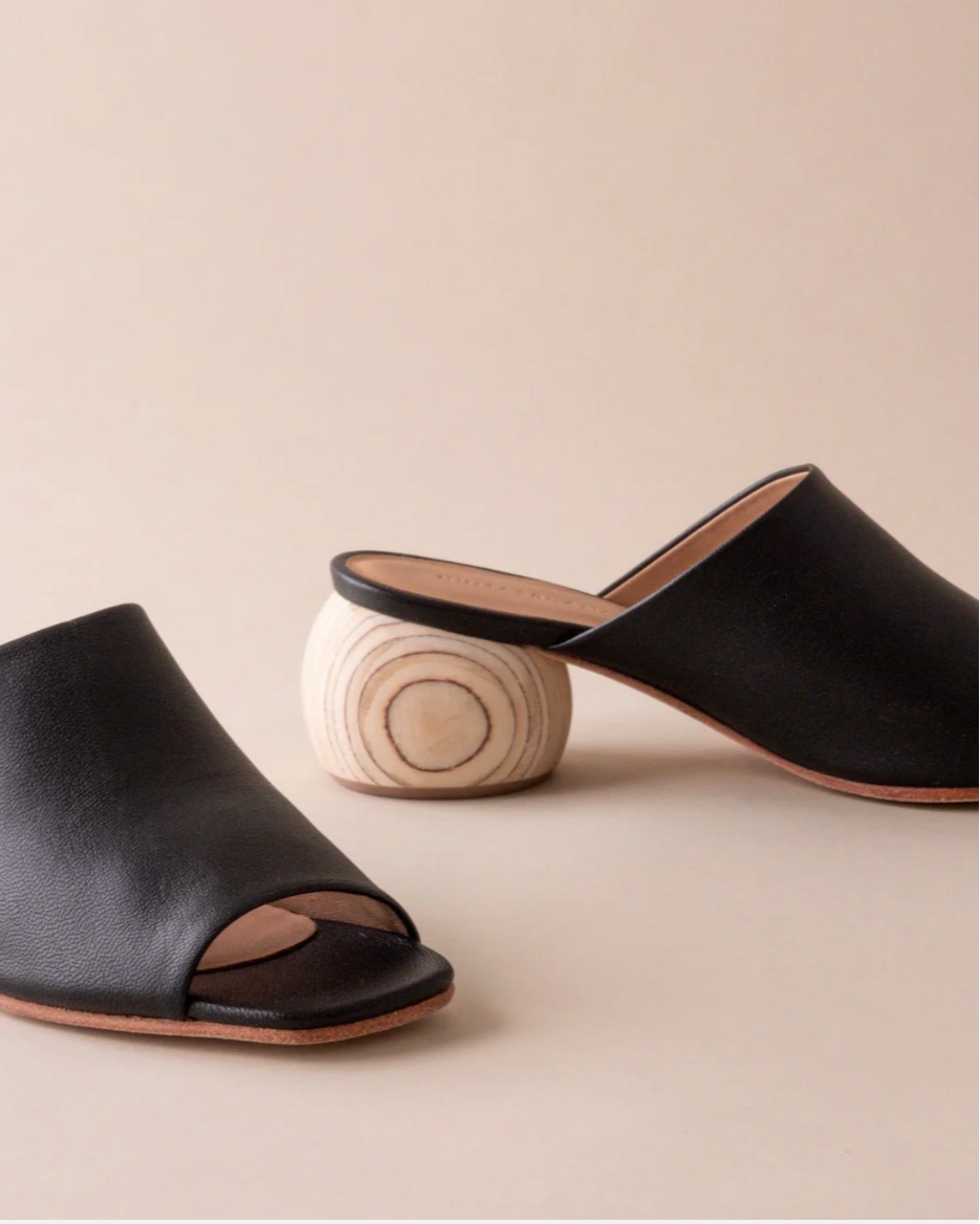 Milla Leather Black
